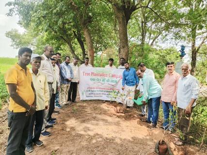 Training programme on "Seed production in oilseeds" to the FPO farmers at Narkhoda Farm, ICAR-IIOR