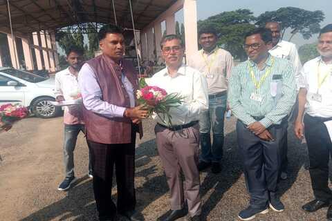 Visit of Dr T. R. Sharma DDG ( CS) and Dr Sanjeev Gupta,  ADG ( Oilseeds and Pulses) to IIOR 